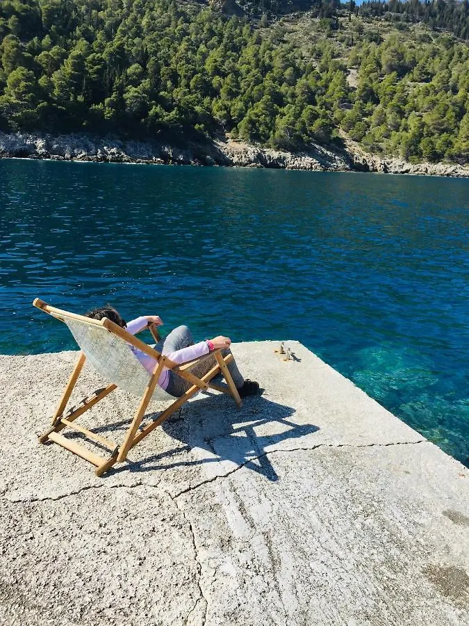 Vila The Cove Assos Asos 0*,